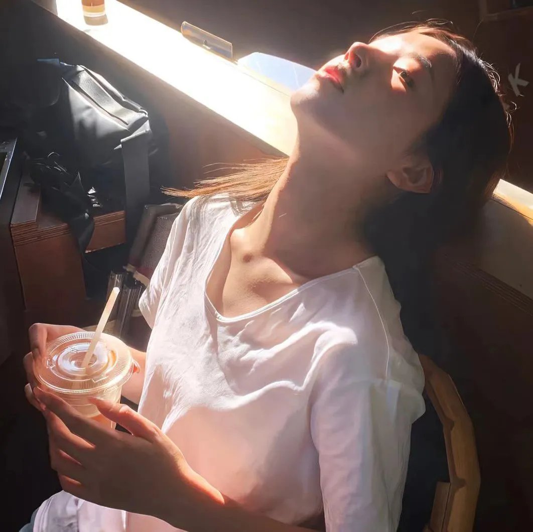 护士娜丽