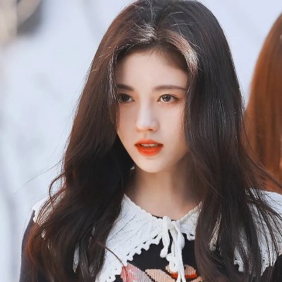 龙纹身的女鬼入镜